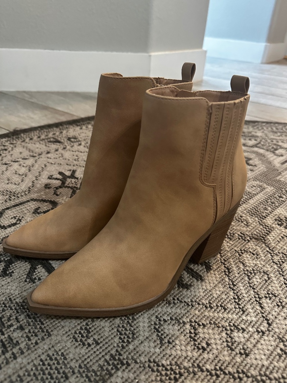 Tan heeled booties with zip up sides size 7.5